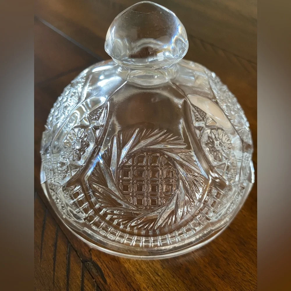 Vintage L.E. Smith Sunburst Pressed Clear Glass Round Covered Butter Dish Retro - Picture 3 of 11